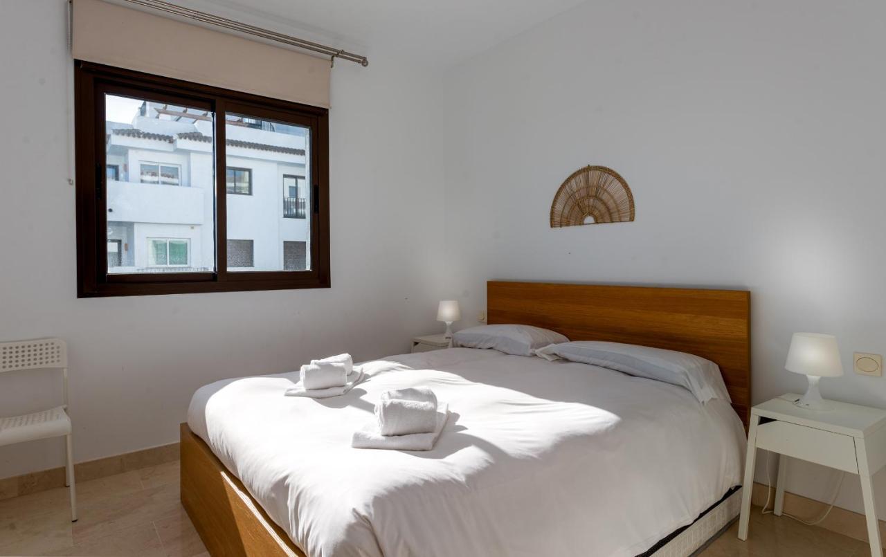 2113-Beautiful 2 Beds Apt With Seaview Alcaidesa Luaran gambar